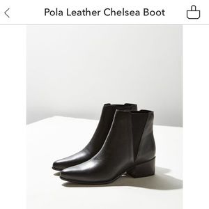 Urban outfitter size 8 leather boots NWOT
